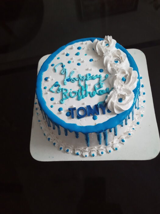 Home cakes.
