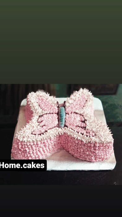 Home cakes.